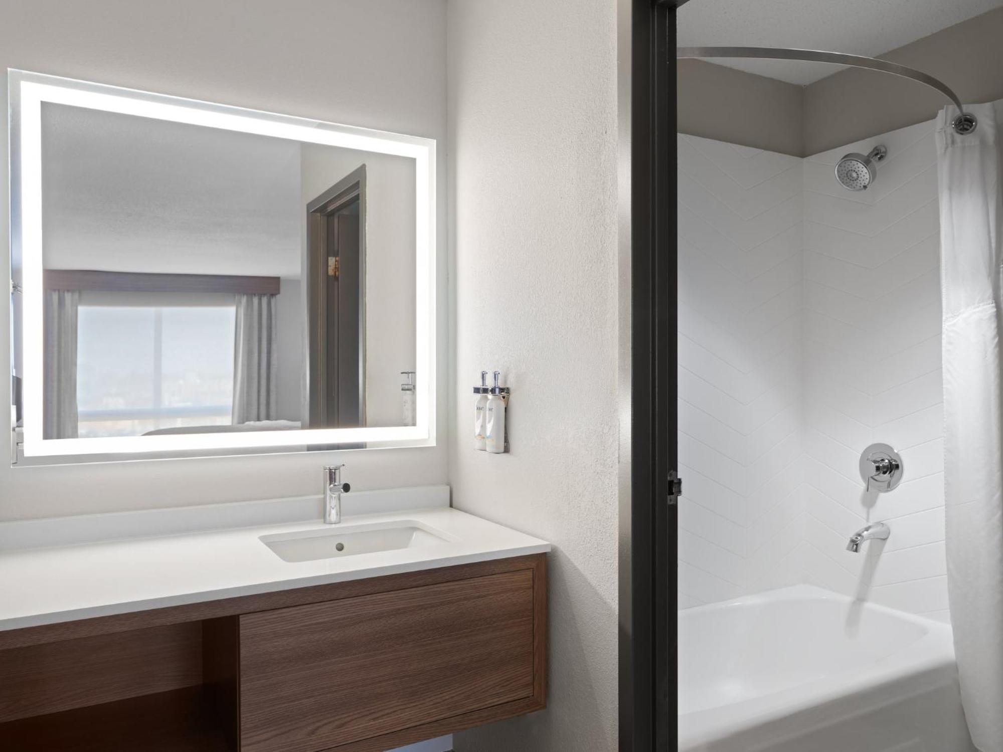 Holiday Inn Portsmouth Downtown By Ihg Dış mekan fotoğraf